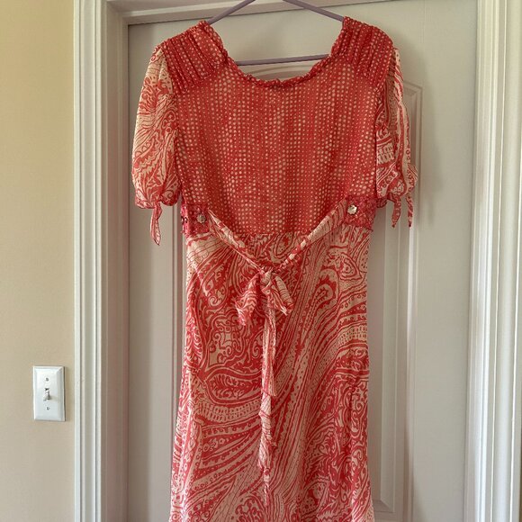 Kaelyn Max Dress Size L Peach & Cream Sequence Summer Peepholes Chest & Sleeves - Picture 3 of 16